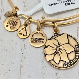 ALEX AND ANI Godmother Bangle 💫+2 Free Gifts
